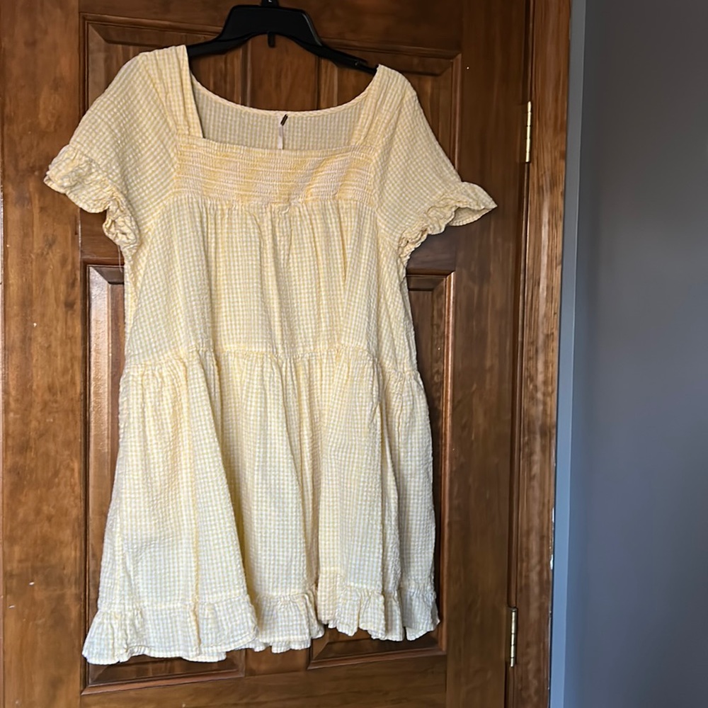 Free People, size small, yellow gingham sun dress!